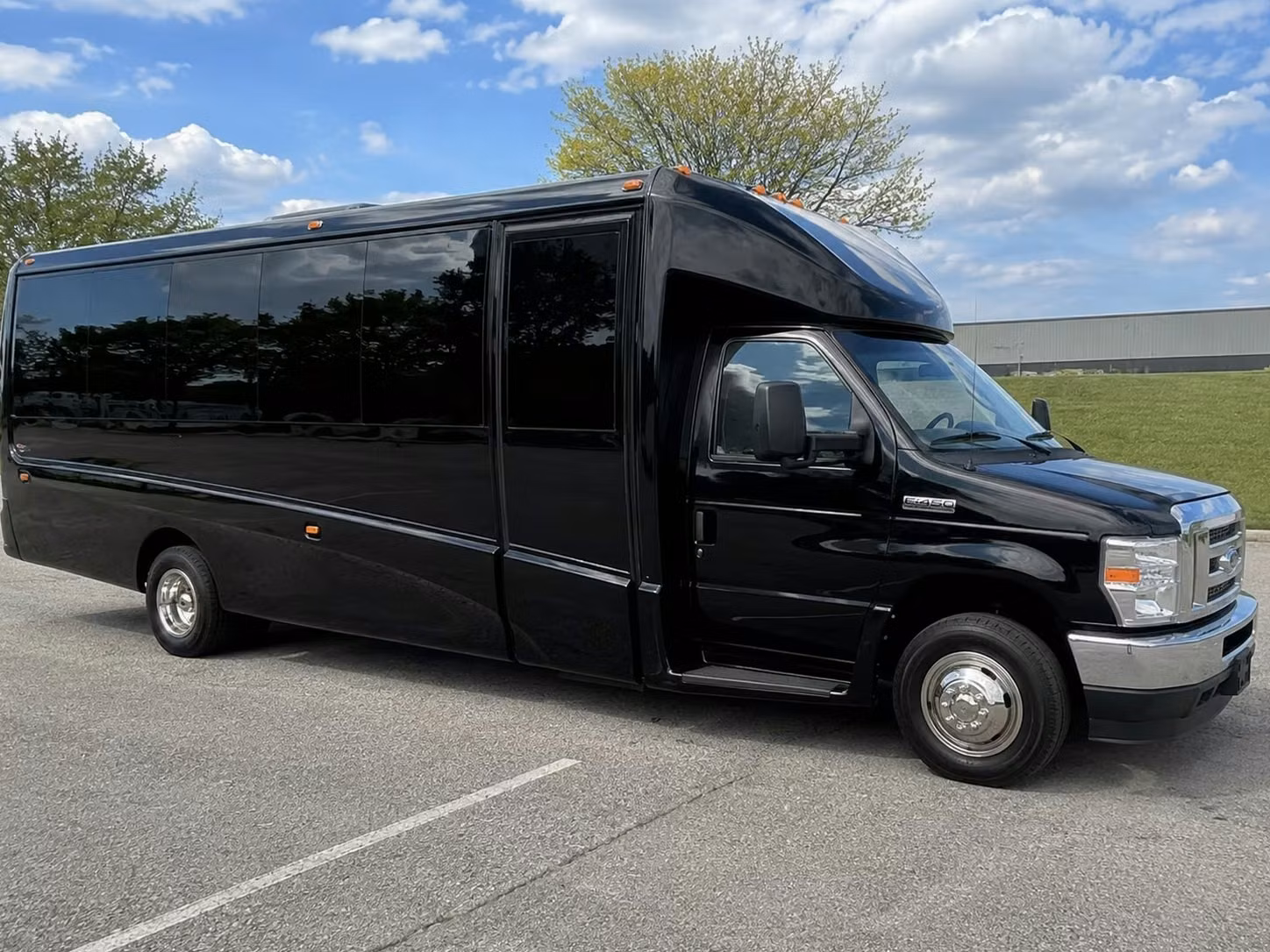 event transportation bus rentals in yonkers